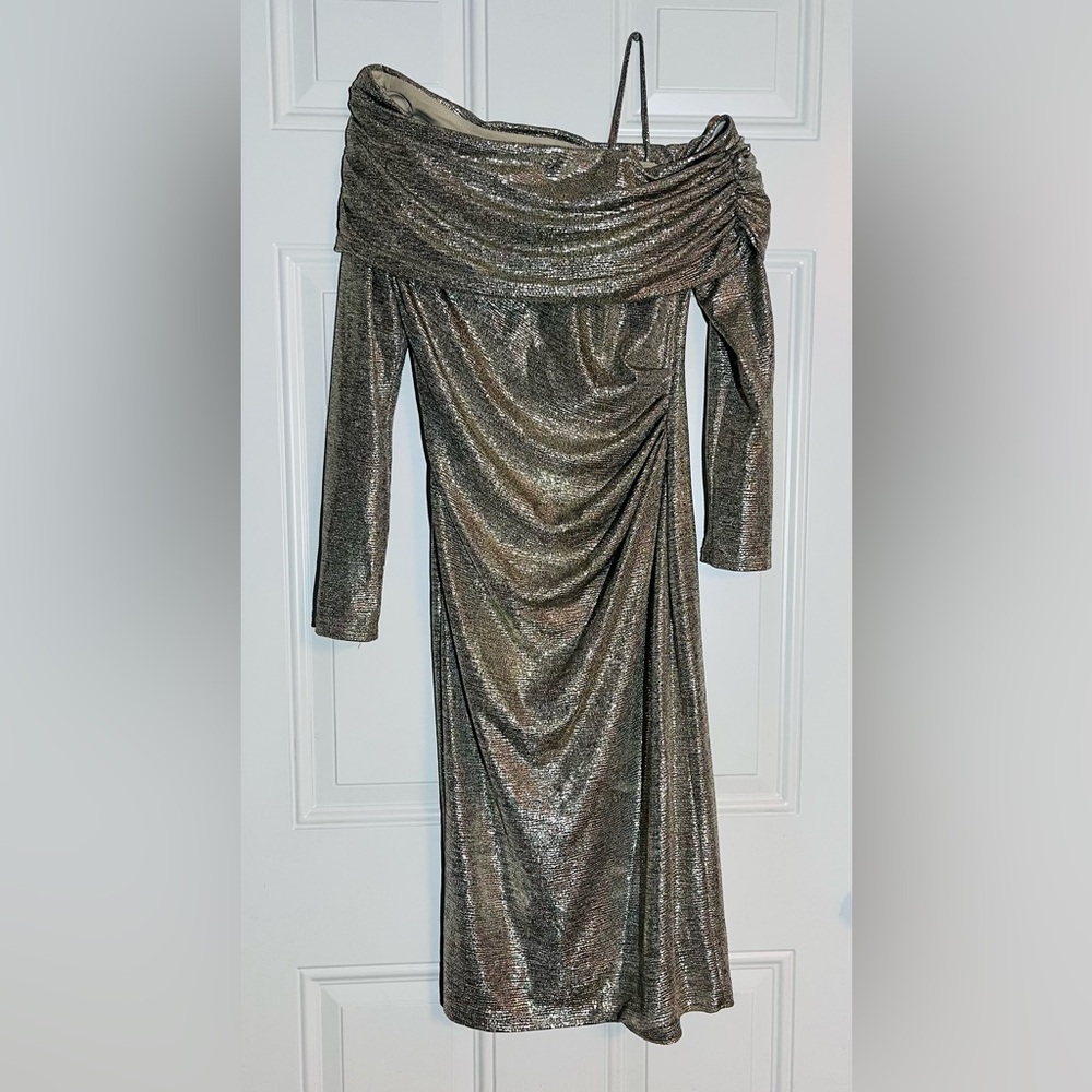 Betsy & Adam Off-The-Shoulder Asymmetrical Metallic Dress - Gold A21469